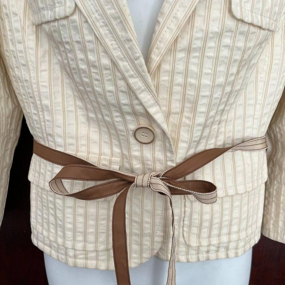 Lightweight Fun Women's Jacket - Picture 2 of 7